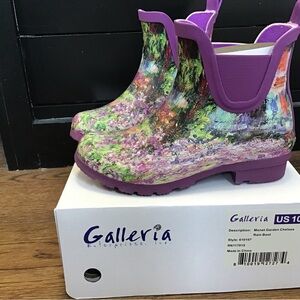 Galleria Enterprises, Inc. Purple Monet Garden Chelsea Rain Boots
